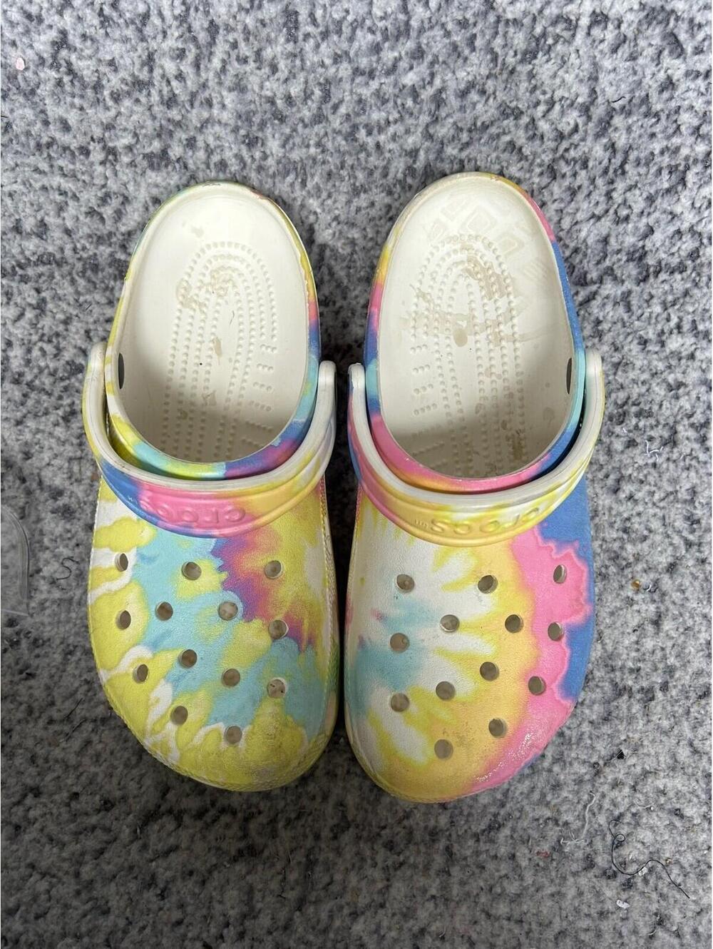 CROCS Classic Tie Dye Adult Clogs Men-7; Women-9 Casual Water Sandals Multi